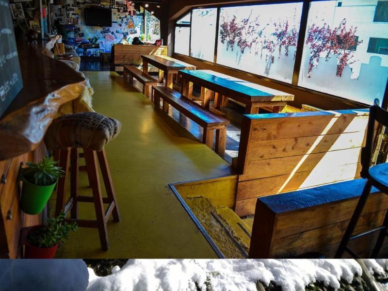 Moving Hostel Travel Bar San Carlos de Bariloche Dış mekan fotoğraf